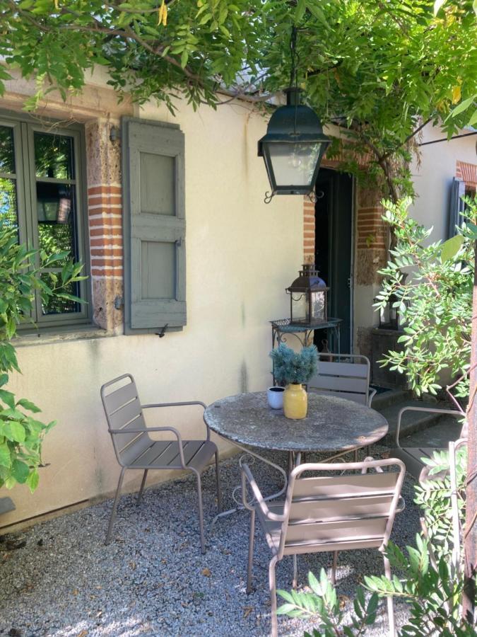 16 Bis-Gite-Hotel-Appartement Marssac-sur-Tarn Exterior photo